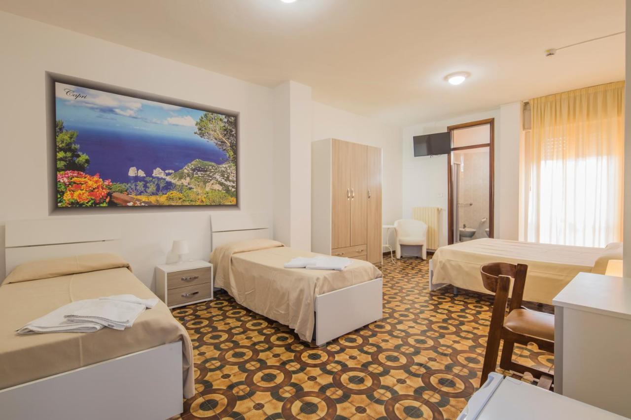 Hotel Rosy Battipaglia Luaran gambar