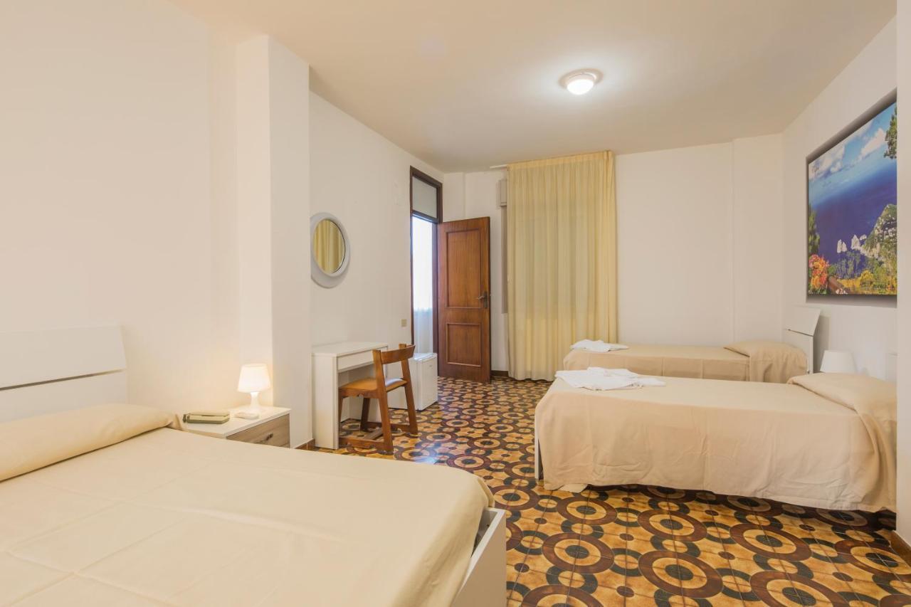 Hotel Rosy Battipaglia Luaran gambar
