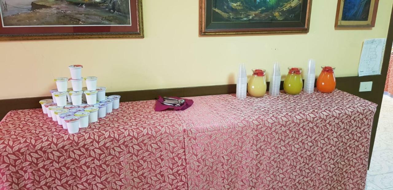 Hotel Rosy Battipaglia Luaran gambar
