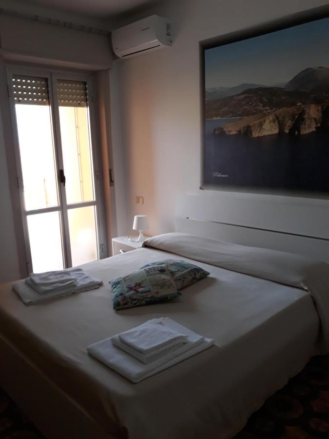 Hotel Rosy Battipaglia Luaran gambar